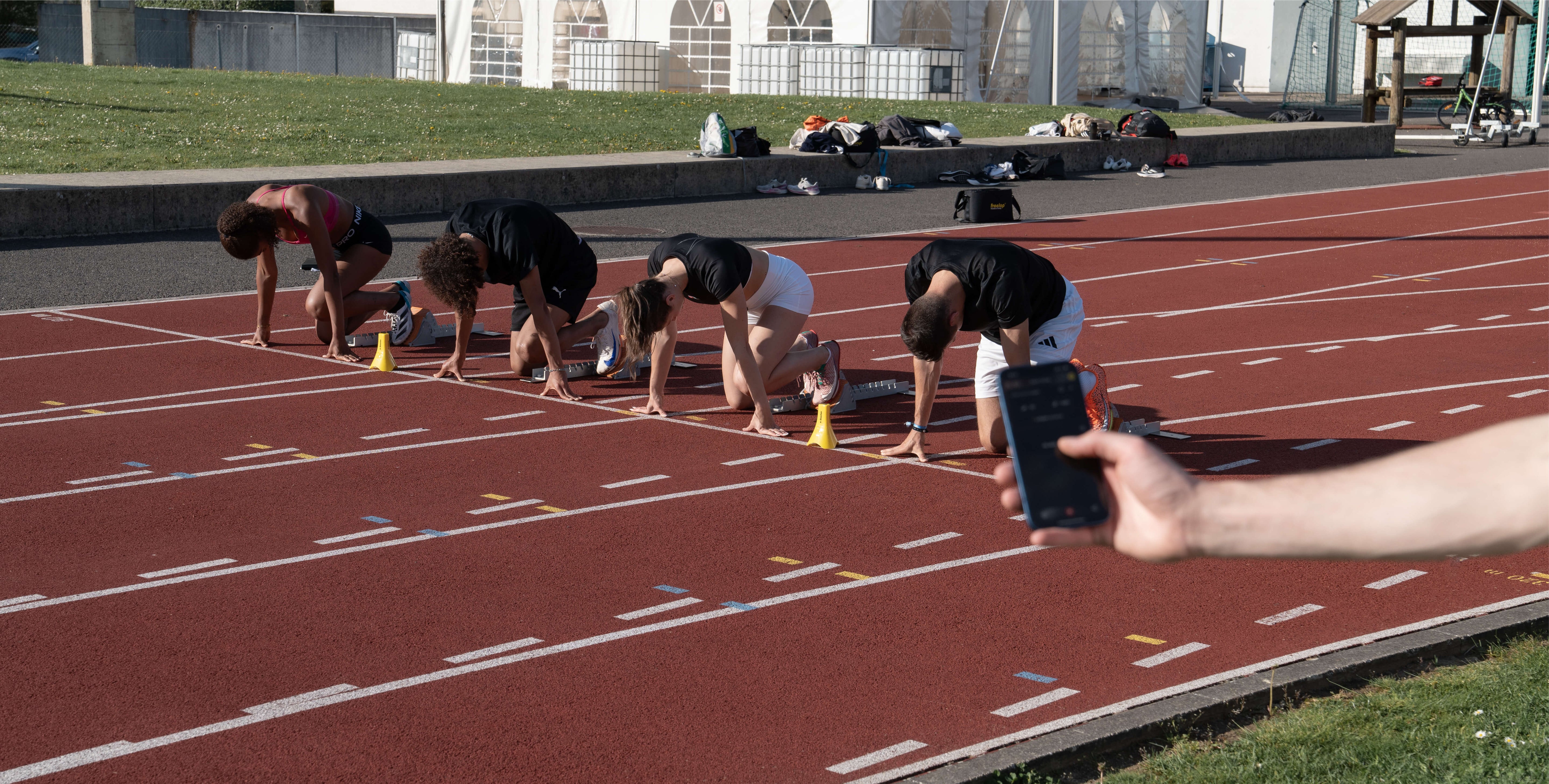 Laser Timing Gates vs Wearable Timing Systems: What Changes the Number?