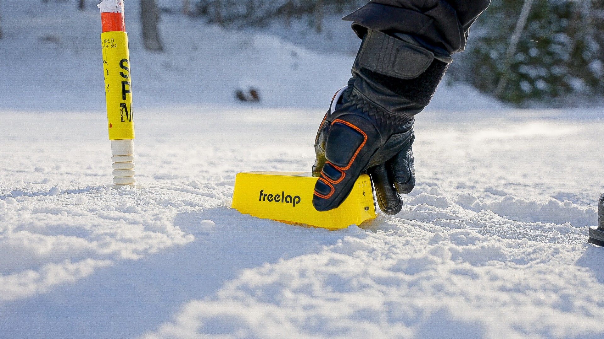 Freelap Canada wireless timing system used in alpine ski training for accurate performance tracking